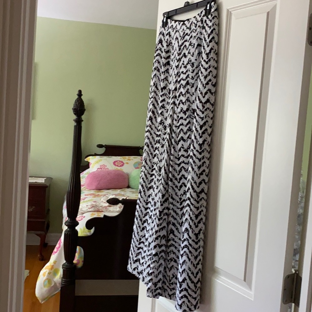 Palazzo pants.